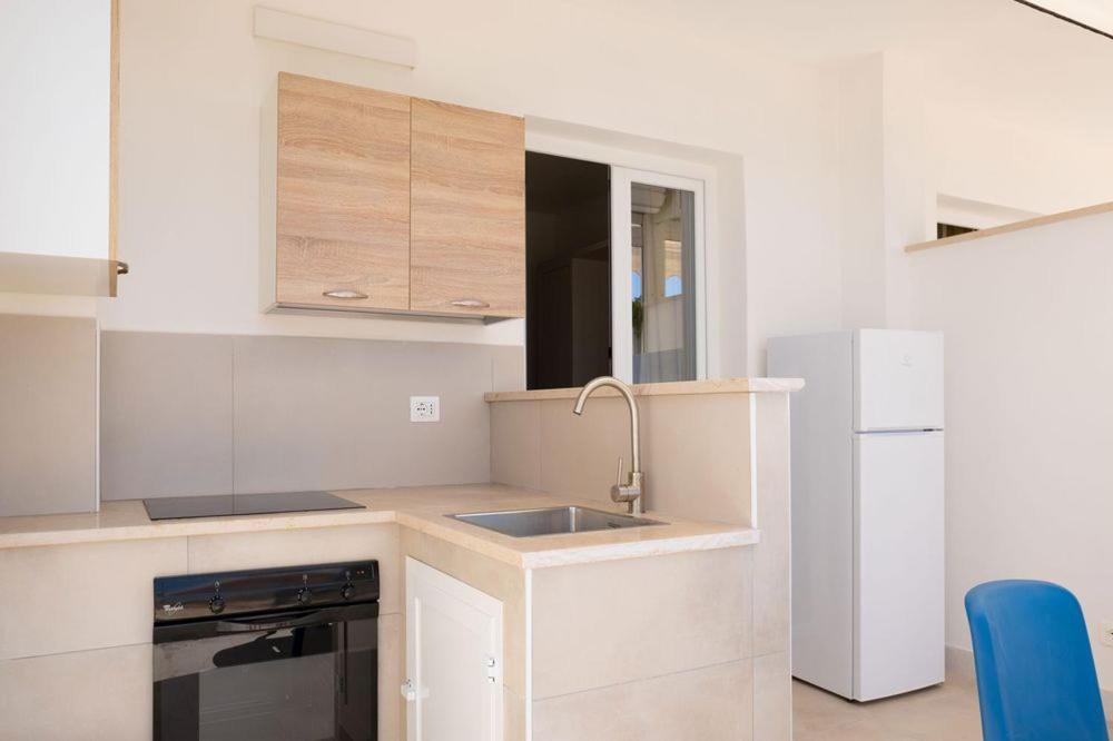 Scirocco Boutique Eco Hotel Torre Pali Eksteriør bilde