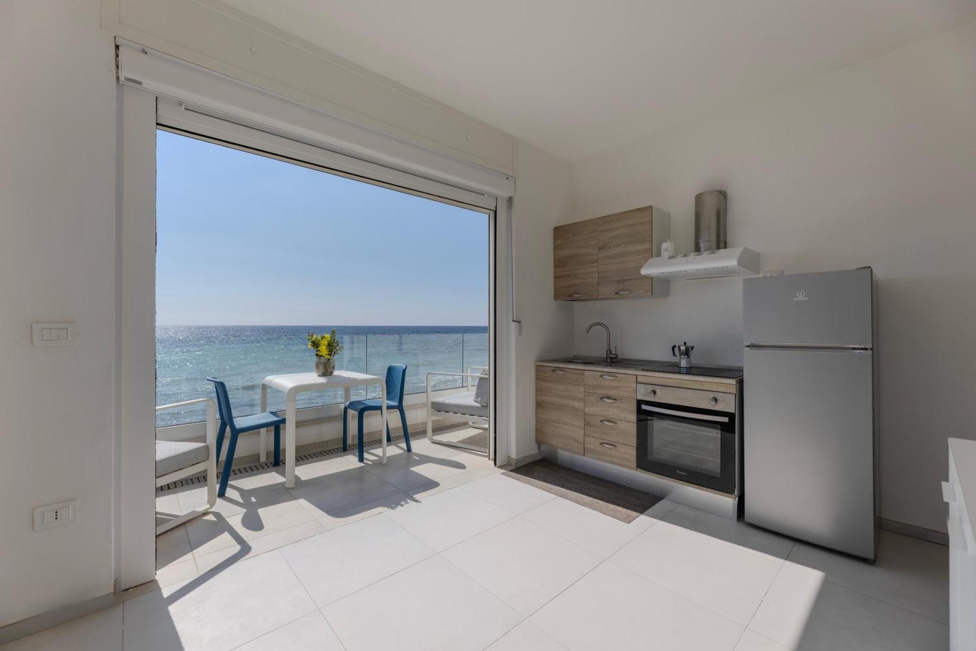 Scirocco Boutique Eco Hotel Torre Pali Eksteriør bilde